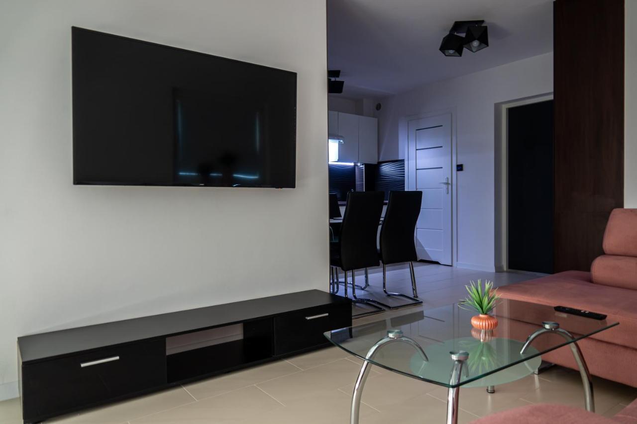 Nowy Apartament Z Duzym Tarasem I Parkingiem Svinoústí Exteriér fotografie
