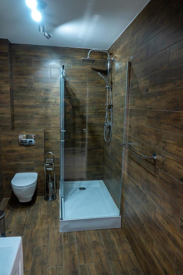 Nowy Apartament Z Duzym Tarasem I Parkingiem Svinoústí Exteriér fotografie